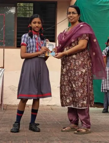 NIEYAH DINESH